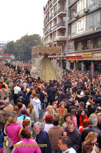 Nom de l'image : D1222364-1 — Description :  Pâques 2005 à Seville (Espagne-Andalusie)