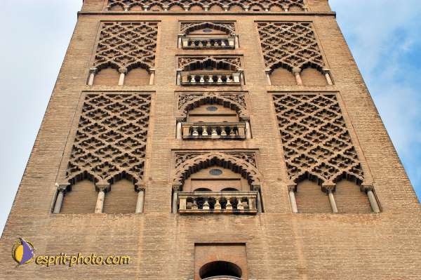 Nom de l'image : D1219288-1 — Description :  Pâques 2005 à Seville (Espagne-Andalusie)