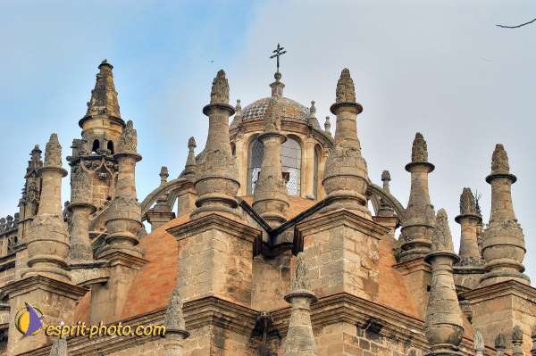 Nom de l'image : D1219299-1 — Description :  Pâques 2005 à Seville (Espagne-Andalusie)