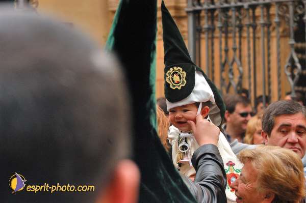 Nom de l'image : E00035693-1 — Description :  Pâques 2005 à Seville (Espagne-Andalusie)