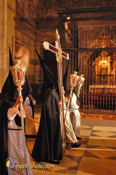 Nom de l'image : E00033295-1 — Description :  Pâques 2005 à Seville (Espagne-Andalusie)