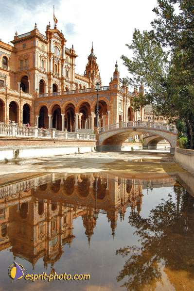 Nom de l'image : D1220349-1 — Description :  Pâques 2005 à Seville (Espagne-Andalusie)