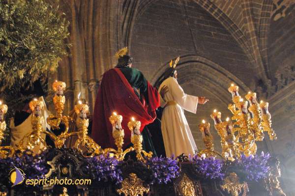 Nom de l'image : E00033089-1 — Description :  Pâques 2005 à Seville (Espagne-Andalusie)