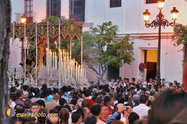 Nom de l'image : D1218828-1 — Description :  Pâques 2005 à Seville (Espagne-Andalusie)