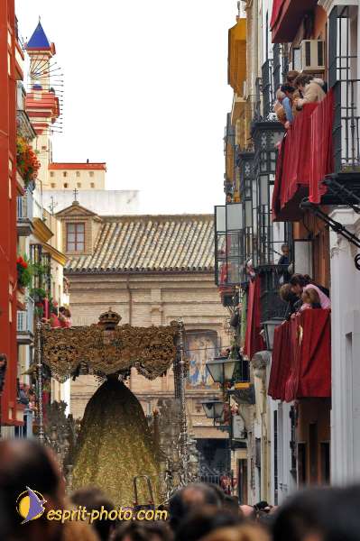 Nom de l'image : D1222689-1 — Description :  Pâques 2005 à Seville (Espagne-Andalusie)