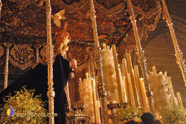 Nom de l'image : E00033242-1 — Description :  Pâques 2005 à Seville (Espagne-Andalusie)