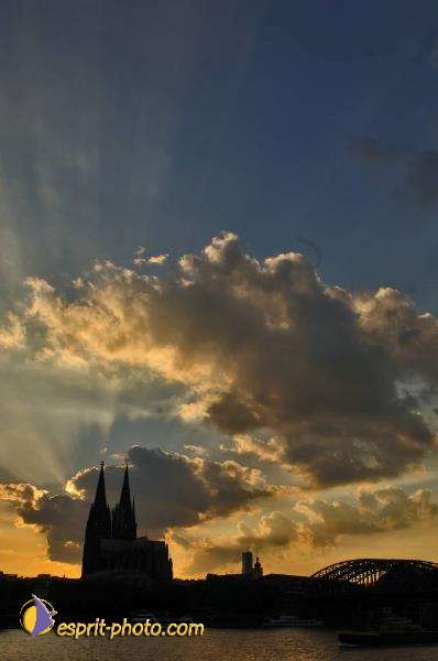 Nom de l'image : D2035475-1 — Description :