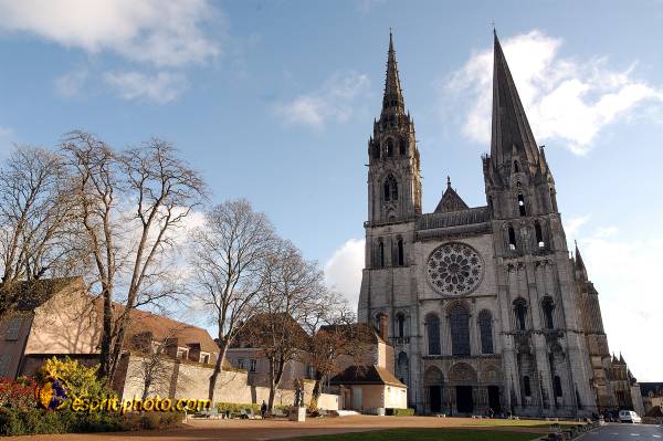 Nom de l'image : D1119965-nef-01 — Description :