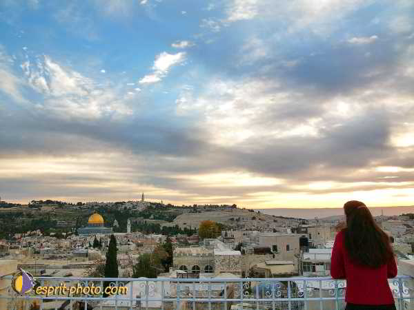 Nom de l'image : L1030212-1 — Description :  Voyage en Terre Sainte avec Jeunesse Lumière