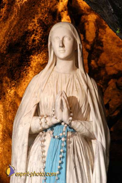 Nom de l'image : D1162227-01 — Description :  Lourdes 2004 - Pèlerinage du Pape à Lourdes