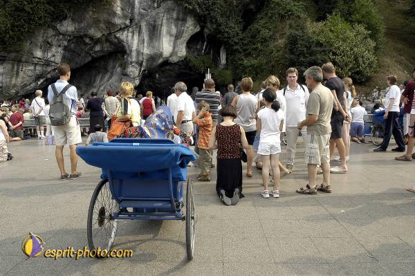 Nom de l'image : EG-Lourdes-171-01 — Description :  Lourdes, pélerinage