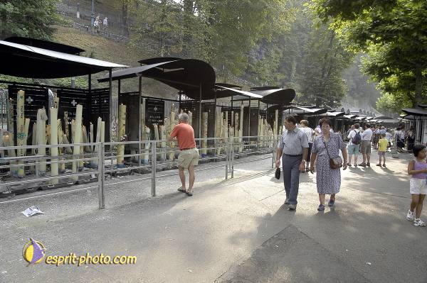 Nom de l'image : EG-Lourdes-181-01 — Description :  Lourdes, pélerinage