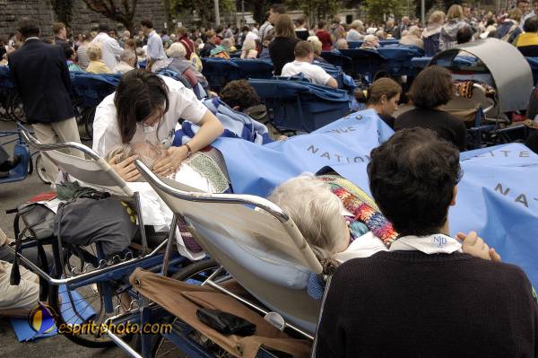 Nom de l'image : EG-Lourdes-436-01 — Description :  Lourdes, pélerinage