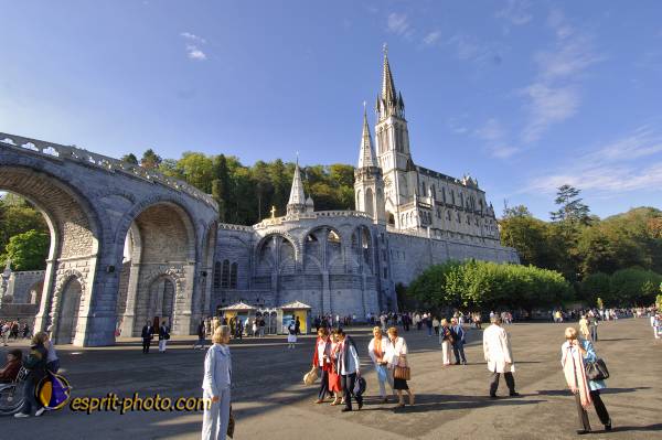 Nom de l'image : EJ2001057_1 — Description :