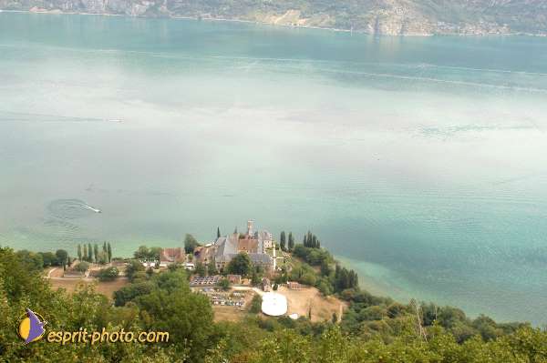 Nom de l'image : D1055006-1 — Description :  Chemin Neuf - Abbaye d'Hautecombe - Festival des jeunes