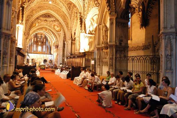 Nom de l'image : D1056092-1 — Description :  Chemin Neuf - Abbaye d'Hautecombe - Festival de jeunes Chemin Ne