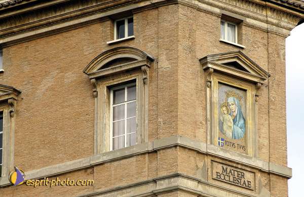 Nom de l'image : EG-300-9810-01 — Description :