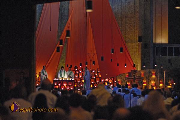 Nom de l'image : D2027189-1 — Description :