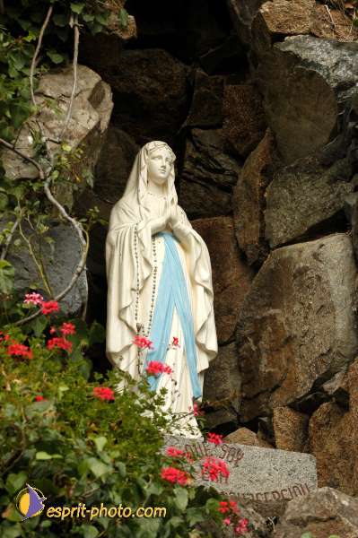 Nom de l'image : Vierge_Marie_Immaculee_Conception_E00011658-01 — Description :