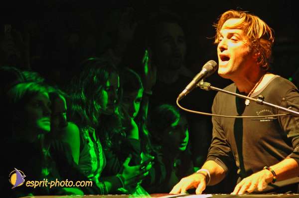 Nom de l'image : D2060945_1 — Description :  Sister Briege McKenna - Retraite de 950 prêtres à Ars