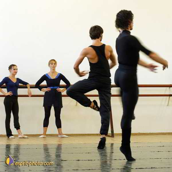 Nom de l'image : D1180724-2 — Description :  Ecole de danse Classique( Ballet) de Liliana COSI et Marinel STE