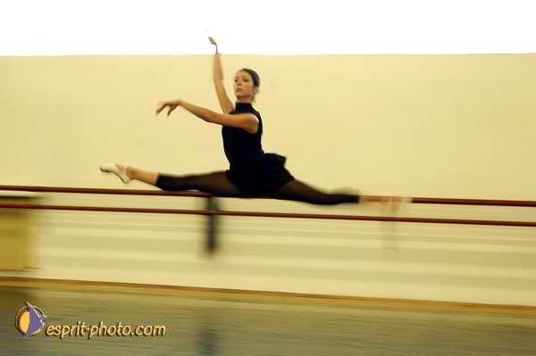 Nom de l'image : D1181037-4 — Description :  Ecole de danse Classique( Ballet) de Liliana COSI et Marinel STE