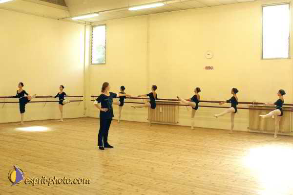 Nom de l'image : D1181438-1 — Description :  Ecole de danse Classique( Ballet) de Liliana COSI et Marinel STE