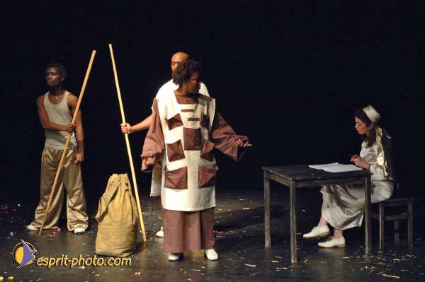 Nom de l'image : 12E2008703-1 — Description :