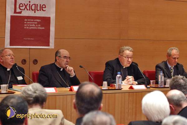 Nom de l'image : E00045653-2 — Description :