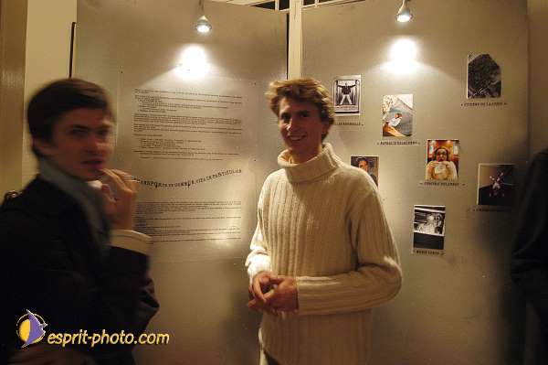 Nom de l'image : D1194443-1 — Description :  Exposition des jeunes photographes