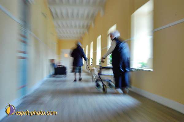 Nom de l'image : 043D1206992-1 — Description :  Maison de Retrait St Lazar à AUTUN (Bourgogne)