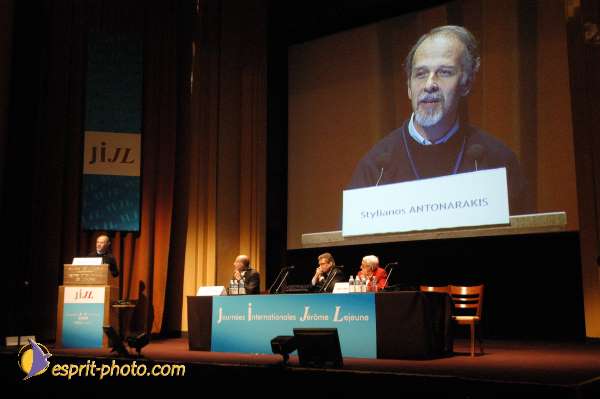 Nom de l'image : E00016722-1 — Description :  Toussaint 2004 - Messe avec les sans abri