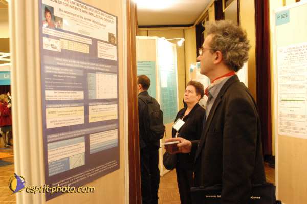 Nom de l'image : E00017388-1 — Description :  Toussaint 2004 - Messe avec les sans abri