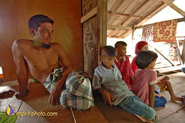 Nom de l'image : D2088961_1 — Description :  Enfants du Mékong