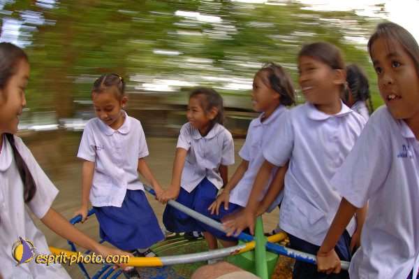 Nom de l'image : D2090359_1 — Description :  Enfants du Mékong