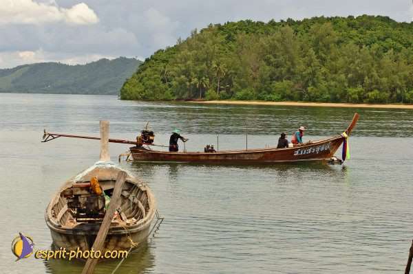 Nom de l'image : D2090614_1 — Description :  Enfants du Mékong