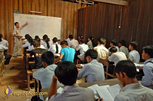 Nom de l'image : D2093922_1 — Description :  Enfants du Mékong