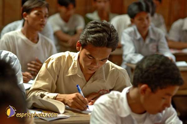 Nom de l'image : D2093973_1 — Description :  Enfants du Mékong