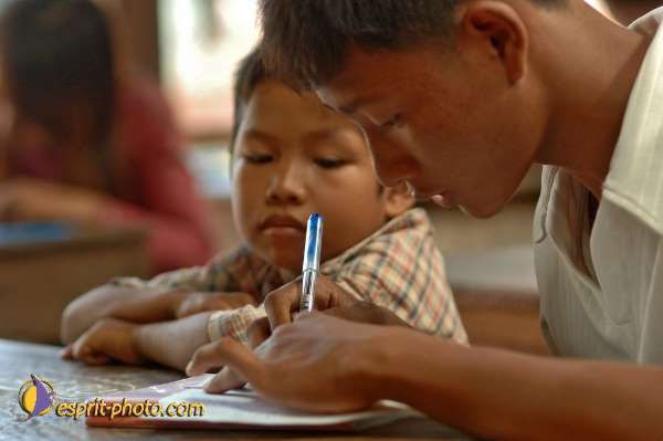 Nom de l'image : D2094682_1 — Description :  Enfants du Mékong