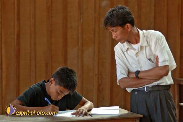 Nom de l'image : D2094701_1 — Description :  Enfants du Mékong