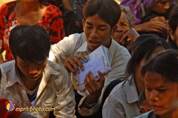 Nom de l'image : D2091875_1 — Description :  Enfants du Mékong