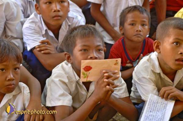 Nom de l'image : D2091889_1 — Description :  Enfants du Mékong