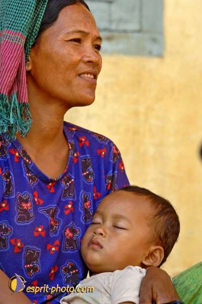 Nom de l'image : D2091946_1 — Description :  Enfants du Mékong