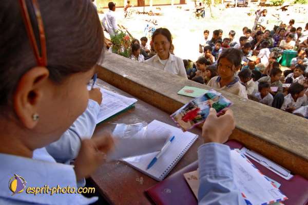 Nom de l'image : D2091997_1 — Description :  Enfants du Mékong