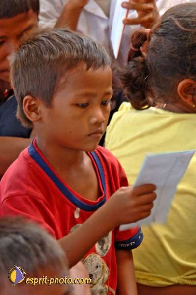 Nom de l'image : D2092099_1 — Description :  Enfants du Mékong
