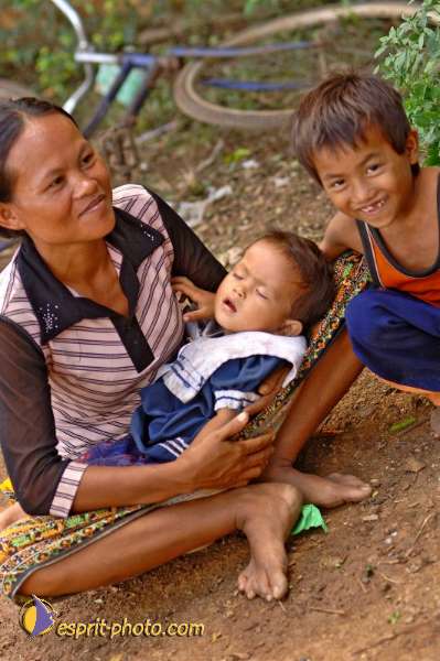 Nom de l'image : D2092148_1 — Description :  Enfants du Mékong