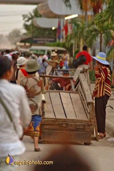 Nom de l'image : D2091538_1 — Description :  Enfants du Mékong