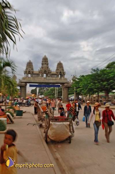 Nom de l'image : D2091580_1 — Description :  Enfants du Mékong