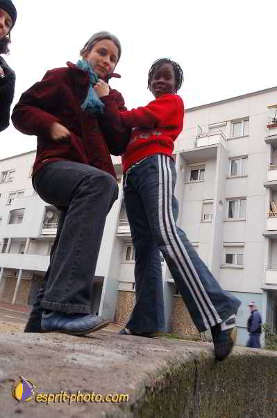 Nom de l'image : D1194008-4 — Description :  Association 'Le Rocher'