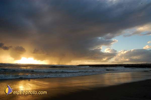 Nom de l'image : D1158893-01 — Description :  Vagues (Atlantique - Portugal - Dunes de la Costa do Prata)